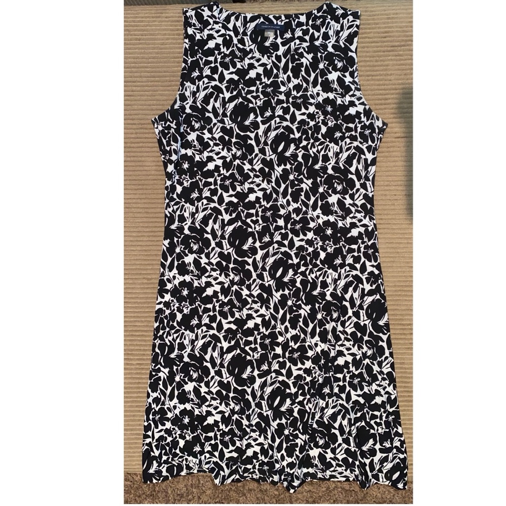 Tommy Hilfiger business casual dress
